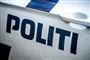 politibil med påskriften politi