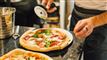 pizza skæres ud