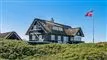 sommerhus på toppen af bakke