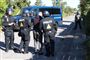 Politifolk anholder mand