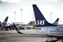 sas fly holder på jorden