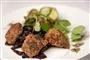 frikadeller på tallerken