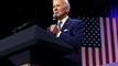 mand på talerstol - Joe Biden