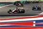 Formel 1-biler på en bane