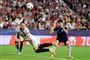 Indskiftede Kevin Diks var tæt på at udligne for FC København, der dog endte med at tabe 0-3 i Sevilla.