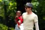 Brad Pitt: Mine børn får mig til at le og længes efter søvn