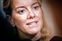 Kvinde smiler