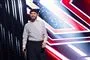 mand på "X Factor"-scenen