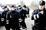 Skruer nummerpladen af og undgår fartbøder