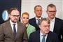 Udenrigsminister Lars Løkke Rasmussen (M) var træt af at svare på spørgsmål om Jon Stephensen, da han onsdag var med til at præsentere en Ukraine-fond i Finansministeriet: "Bruger du denne her lejlighed til at stille det spørgsmål? Det synes jeg, er fuldstændig perspektivløst og pinligt for dansk presse. Vi står her, fordi der er krig i Ukraine og lancerer en milliardfond".