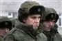 en tydeligt utilfreds russisk soldat