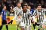 Juventus rykker fem placeringer frem til tredjepladsen i Serie A efter torsdagens beslutning i Coni. Klubben risikerer dog en ny straf, når Det Italienske Fodboldforbund skal genbehandle sagen. En eventuel pointstraf vil dog tidligst bliver pålagt Juventus i næste sæson. (Arkivfoto).