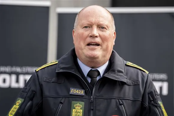 Islev Politi Politi bryder tavshed i sag om bortførelse af 13-årig - Avisen.dk