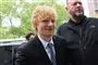 ed sheeran i jakkesæt