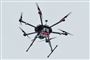 en drone i luften