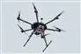 en drone i luften