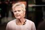 Lizette Risgaard taler med pressen