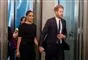 Harry og Meghan hånd i hånd.