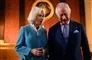 Charles og Camilla griner