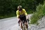 Cykelrytter alene på vej