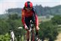 En cykelrytter knokler derudaf