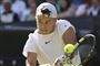 en tennisspiller i aktion