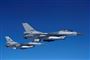 f 16 fly
