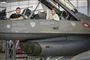 F-16 med to personer i