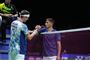 badmintonspillere takker for kampen