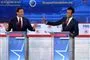 to personer i debat