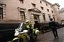 Motorcykelbetjent foran Københavns byret