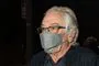 Robert di Niro med ansigtsmaske