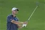 Nicolai Højgaard med golfkølle