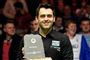 Ronnie O'Sullivan  med en pris