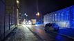 politiet afspærrer gade