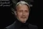 Mads Mikkelsen i profil