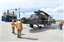 en helikopter på en havn