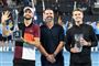 Holger Rune (th.) tabte søndagens finale til Grigor Dimitrov. Her ses de sammen med den tidligere australske stjernespiller Patrick Rafter.
