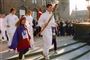 1994: Den olympiske fakkel bæres ud fra Københavns Rådhus i anledning af de kommende vinterlege i Lillehammer, Norge.