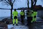 redningsfolk i arbejde