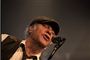 Kim Larsen følger rygeloven