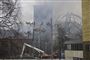 En kraftig brand har mandag raseret store dele af det nye vandland, Oceana, i forlystelsesparken Liseberg i Göteborg.