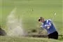golfspiller på banen