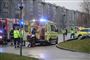 ambulance holder på vej