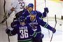 Jannik Hansen scorede to for Vancouver