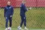 Christian Eriksen og Kasper Schmeichel på træningsbanen