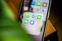 En mobil med apps