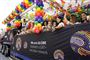 Konsulentvirksomheden Deloitte, som her er fotograferet under Pride-optaget i 2022, er igen i år hovedpartner ved Copenhagen Pride. Organisationen har fredag offentliggjort en foreløbig liste over partnere.