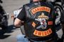 Et medlem af Bandidos set fra ryggen med rygmærke