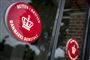 En 33-årig mand nægter i Retten i Næstved at have noget at gøre med drabet på 17-årige Emilie Meng og et overfald på en 15-årig pige. Han erkender noget angående bortførsel af en 13-årig pige i 2023.